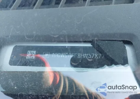 2017 Chevrolet Express 2500 Work Van из США, поврежденный, VIN 1GCWGAFF8H1137877